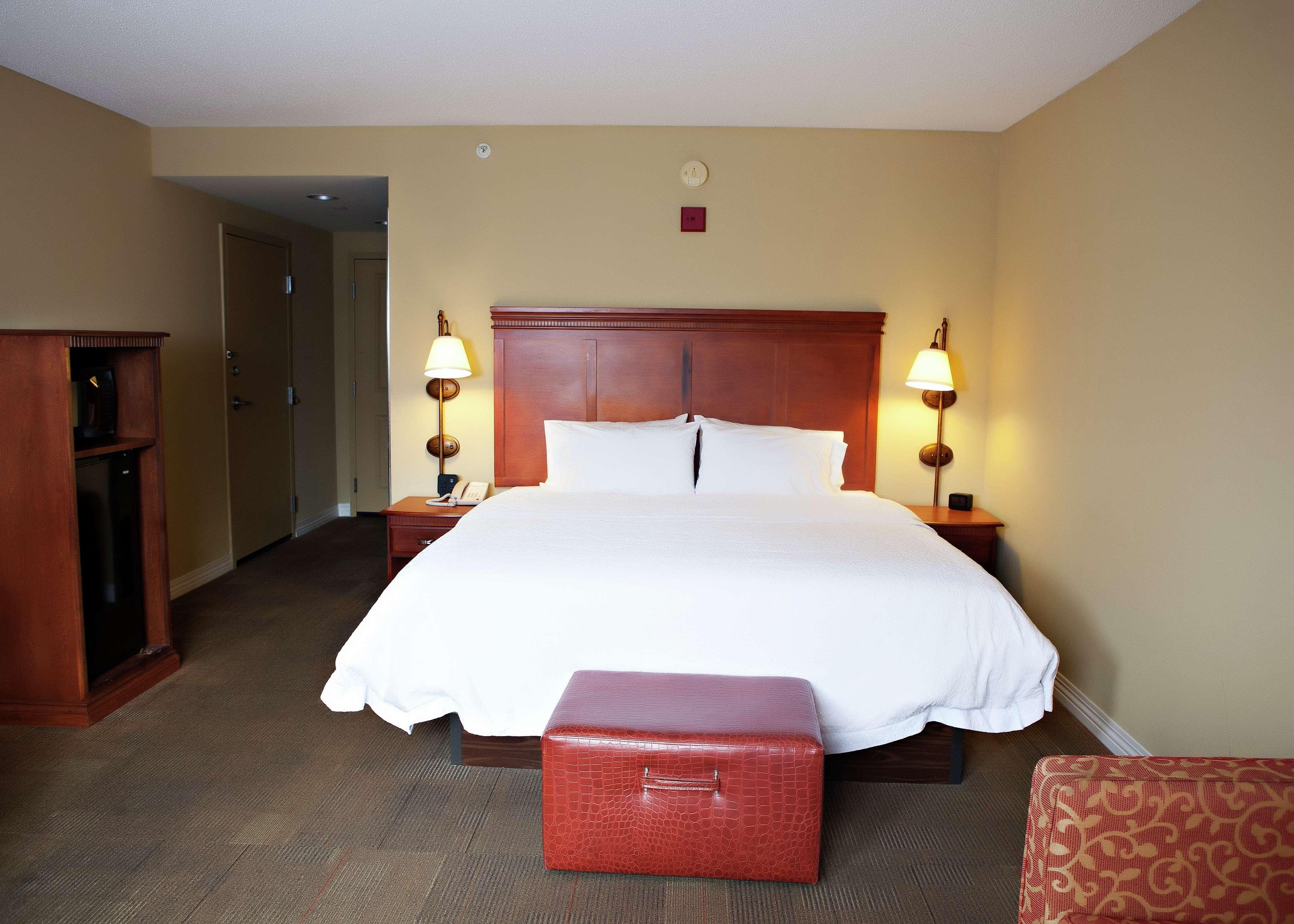 Hampton 3*