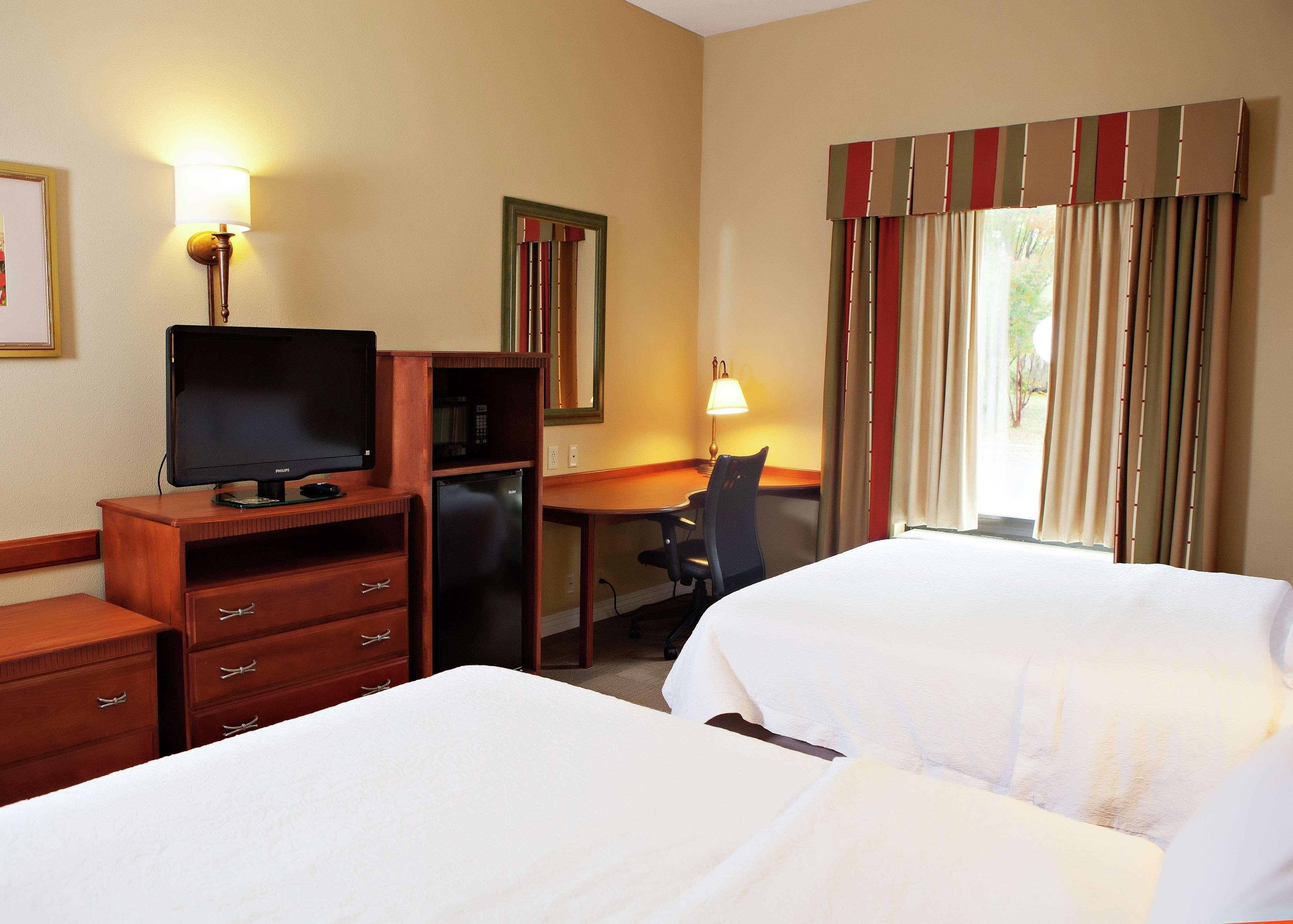 Hotel Hampton 3*