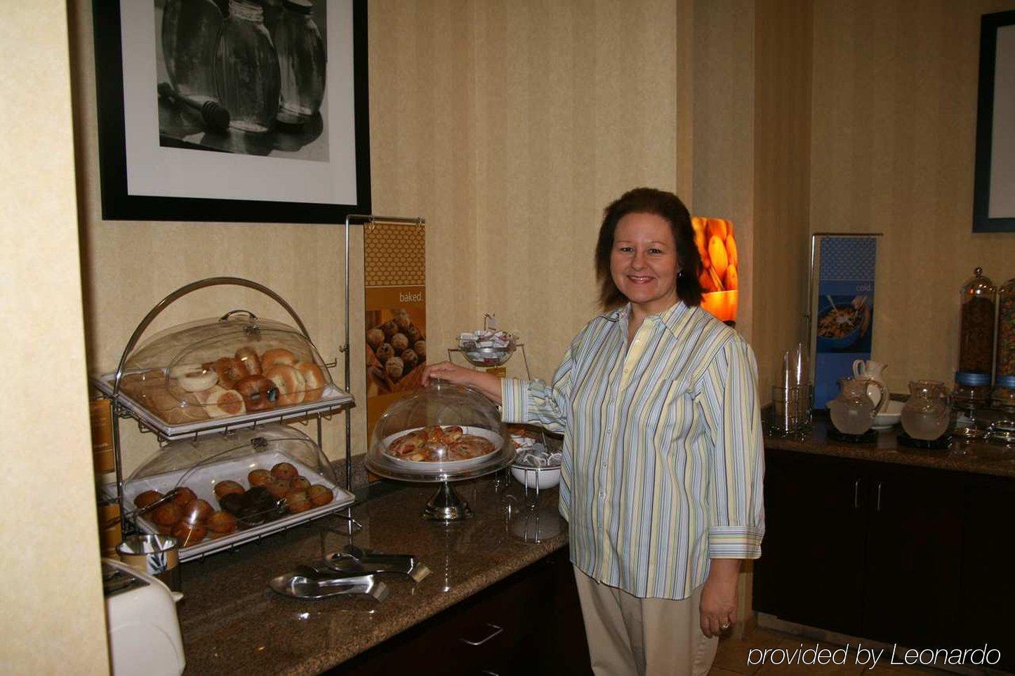 Hotel Hampton 3*