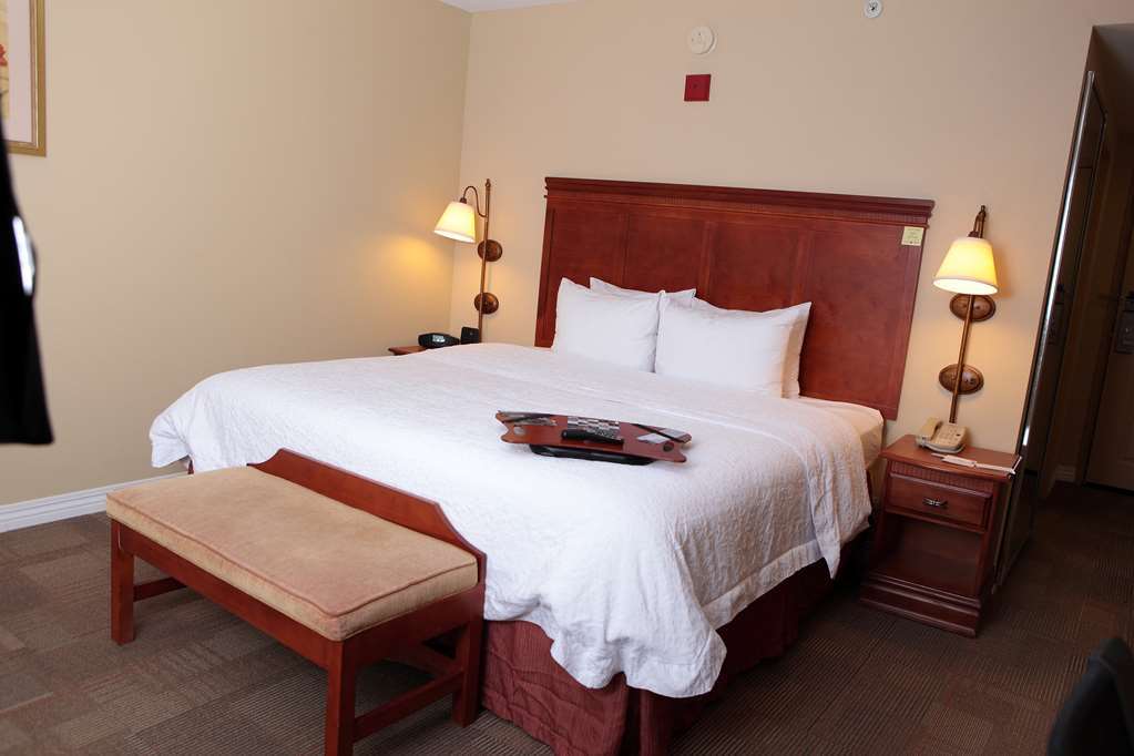 Hampton Hotel 3*