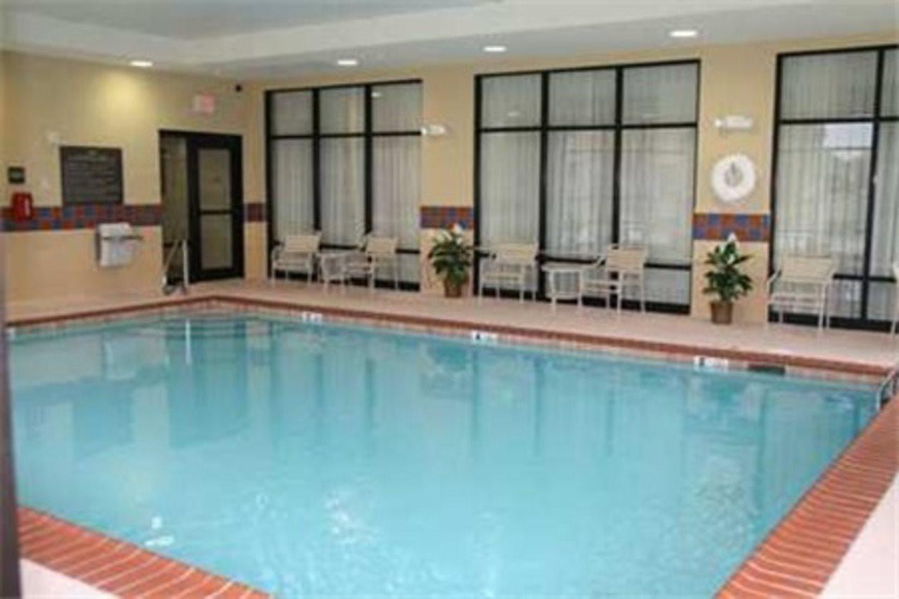 Hotel Hampton 3*